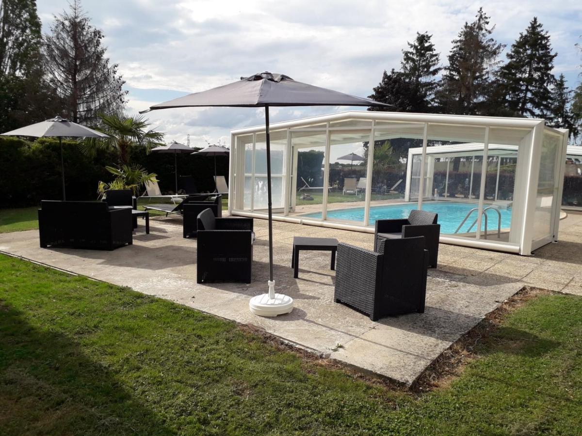 Domaine De L'Orisse Hotell Varennes-sur-Allier Exteriör bild