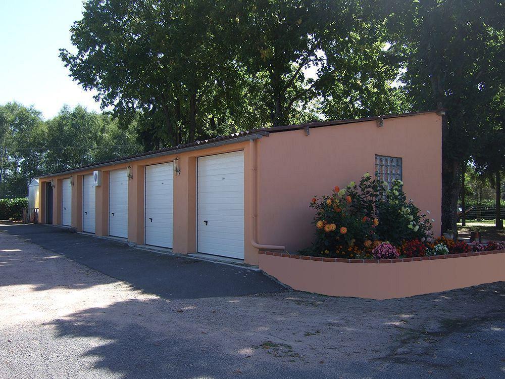 Domaine De L'Orisse Hotell Varennes-sur-Allier Exteriör bild
